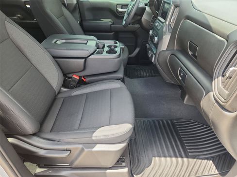 Used 2024 Chevrolet Silverado 1500 Custom w/ Turbomax Blackout Package AWD/4WD image 26