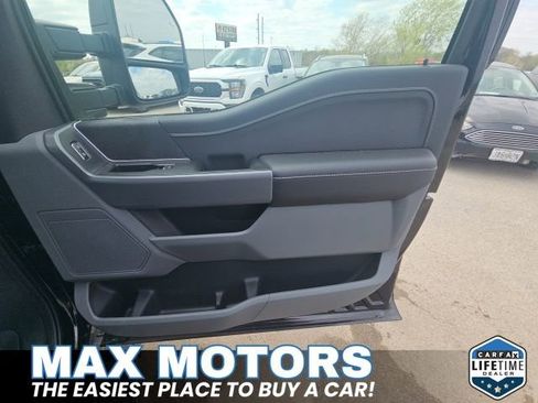 New 2025 Ford F150 XLT w/ Equipment Group 302A MID image 60