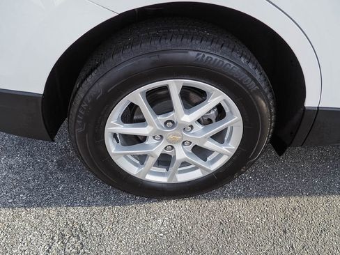 Certified 2024 Chevrolet Equinox LS w/ LS Convenience Package AWD/4WD image 35