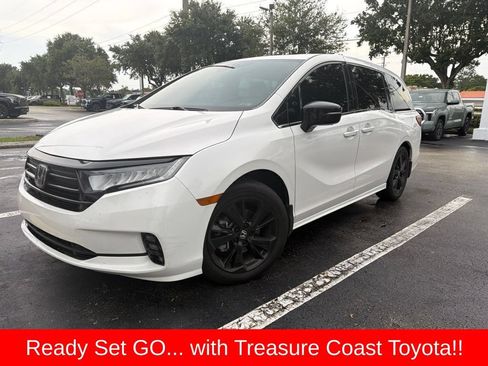 Used 2024 Honda Odyssey Sport image 6
