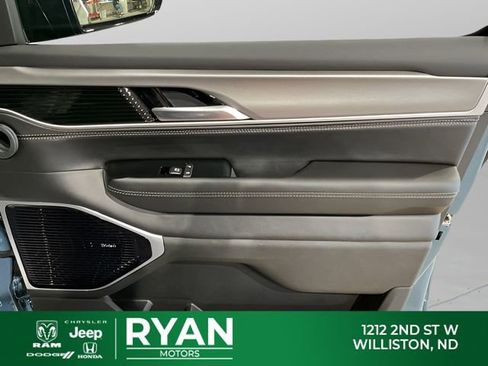 New 2026 Jeep Grand Wagoneer L Limited AWD/4WD image 56