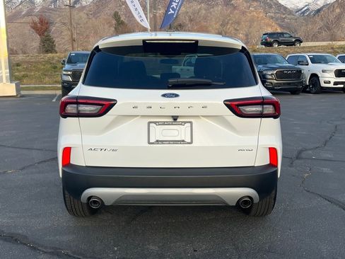 Used 2025 Ford Escape Active image 8