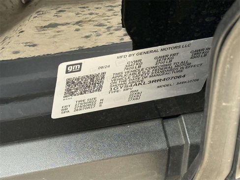 Used 2024 Cadillac Escalade Luxury image 32