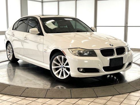Used 2011 BMW 328i xDrive Sedan AWD/4WD image 1