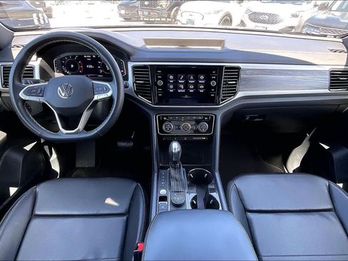Used 2022 Volkswagen Atlas Cross Sport SE AWD/4WD image 10