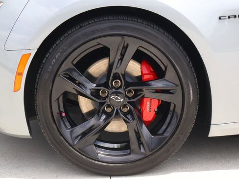 Used 2024 Chevrolet Camaro LT w/ RS Package RWD image 8