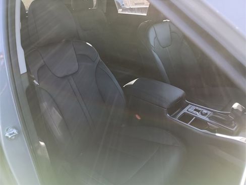 New 2026 Kia Sorento S image 32