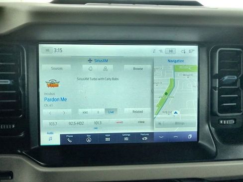 Used 2022 Ford Bronco Wildtrak image 16