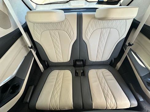 Certified 2024 BMW X7 M60i w/ Executive Package AWD/4WD image 21