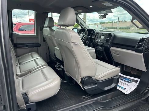 Used 2016 Ford F150 XL w/ Equipment Group 101A Mid AWD/4WD image 39