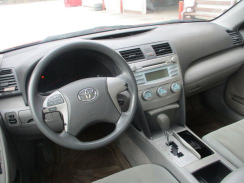 Used 2008 Toyota Camry LE image 7