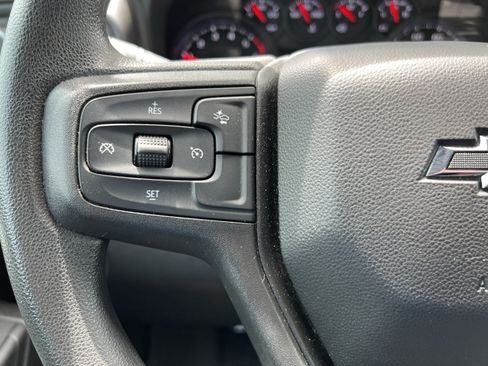 Used 2025 Chevrolet Silverado 1500 Custom Trail Boss AWD/4WD image 19