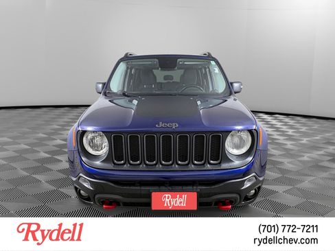 Used 2017 Jeep Renegade Trailhawk image 8