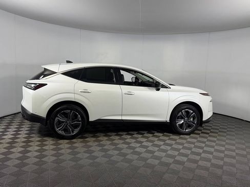 Used 2025 Nissan Murano SV FWD image 7
