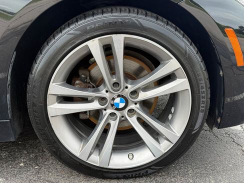 Used 2018 BMW 330i xDrive Sedan w/ Convenience Package AWD/4WD image 37
