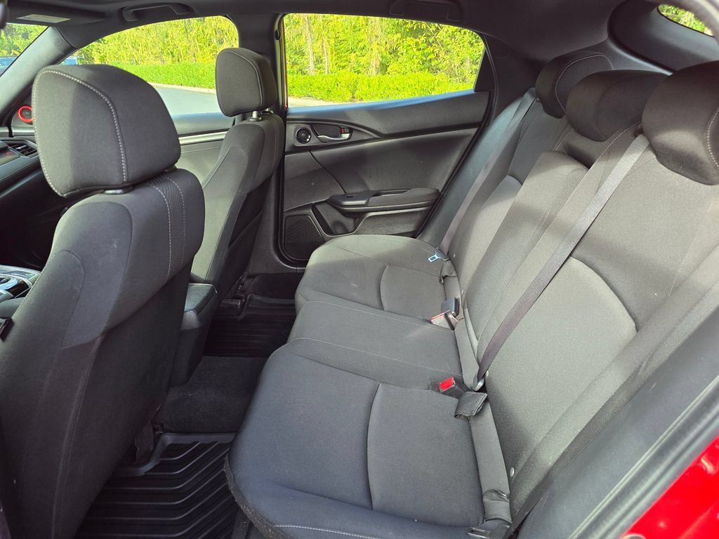 Used 2018 Honda Civic EX image 9