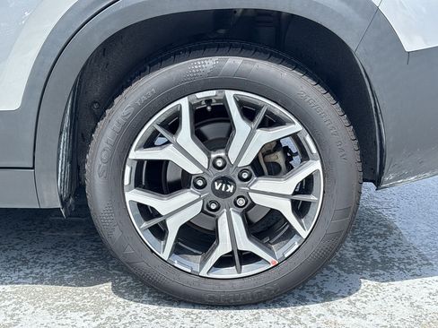 Used 2021 Kia Seltos EX AWD/4WD image 13