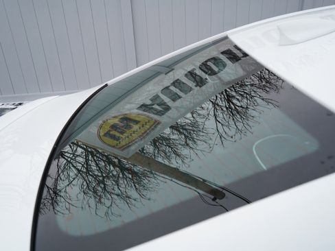 Used 2023 Cadillac CT5 V Blackwing w/ LPO, Blue Accent Package image 8