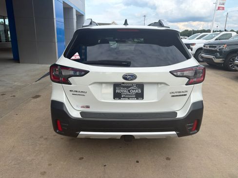 Used 2021 Subaru Outback Touring XT AWD/4WD image 5