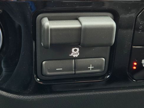 New 2026 GMC Sierra 1500 Elevation image 27