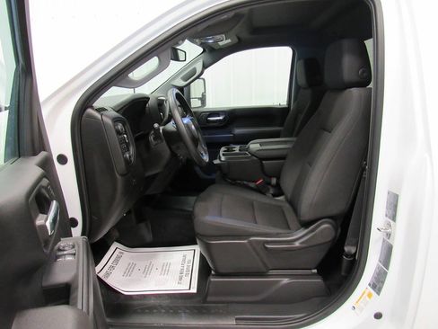 Used 2025 Chevrolet Silverado 2500 W/T w/ WT Convenience Package AWD/4WD image 30