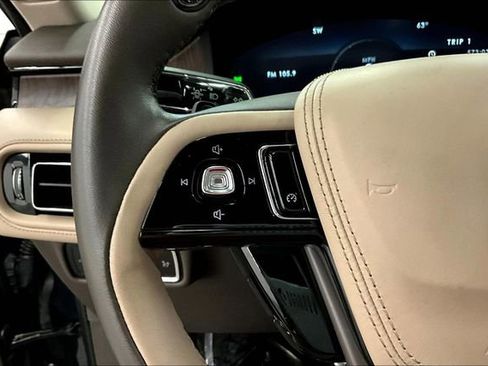 Used 2024 Lincoln Aviator Reserve image 26