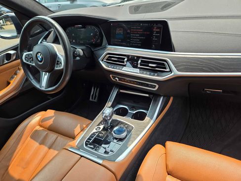 Used 2021 BMW X7 M50i AWD/4WD image 10