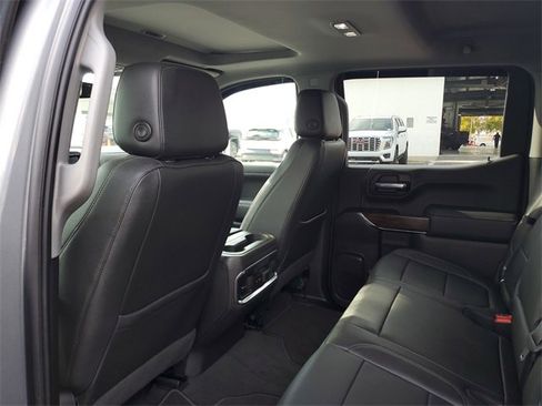 Used 2022 GMC Sierra 1500 SLT w/ SLT Premium Plus Package image 11