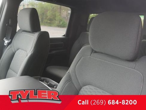 New 2026 RAM 1500 Big Horn AWD/4WD image 40