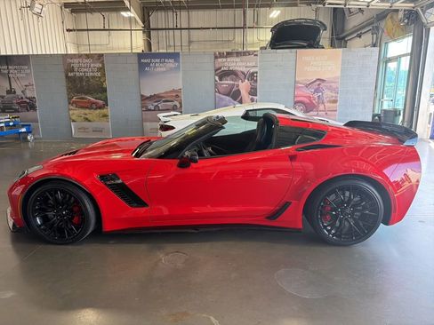Used 2016 Chevrolet Corvette Z06 w/ 2LZ Preferred Equipment Group image 7