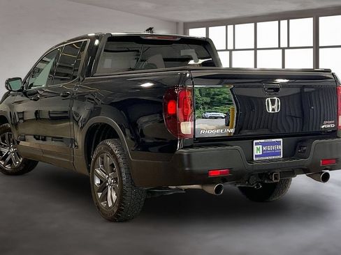 Used 2021 Honda Ridgeline Sport image 4