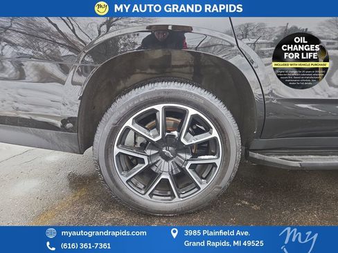 Used 2021 Chevrolet Tahoe RST image 65