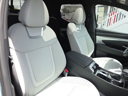 New 2025 Hyundai Santa Cruz Limited image 5