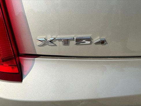 Used 2015 Cadillac XTS Luxury image 8