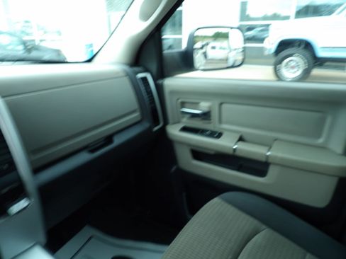 Used 2012 RAM 1500 Classic SLT w/ Protection Group AWD/4WD image 17