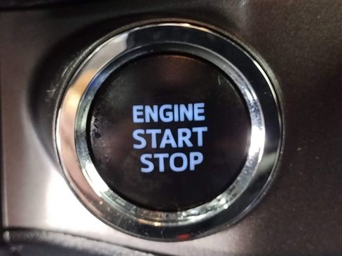 Used 2023 Toyota Tacoma TRD Off-Road AWD/4WD image 36