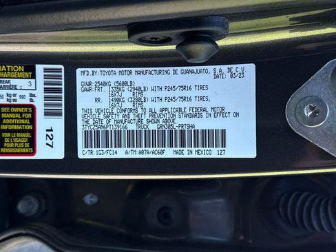 Certified 2023 Toyota Tacoma SR5 AWD/4WD image 11
