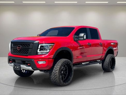 Used 2023 Nissan Titan PRO-4X w/ Pro-4x Convenience Package AWD/4WD image 1