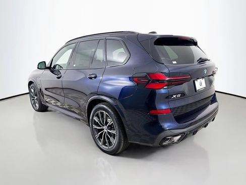 New 2026 BMW X5 xDrive50e w/ M Sport Package AWD/4WD image 5