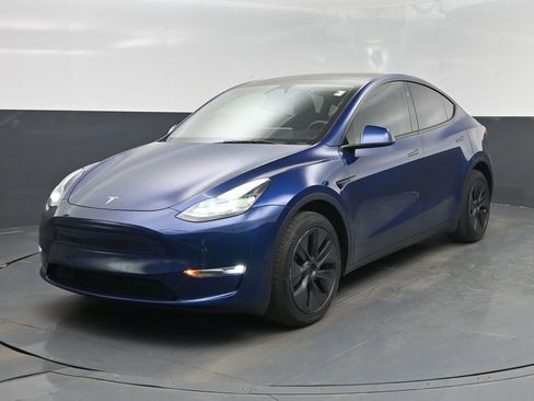 Used 2025 Tesla Model Y Long Range AWD/4WD image 22
