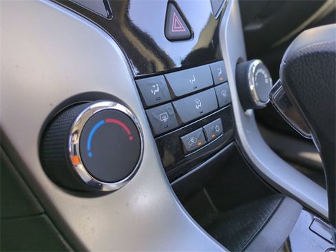 Used 2014 Chevrolet Cruze LS image 23