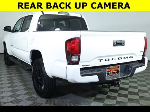 Used 2022 Toyota Tacoma SR5 image 6