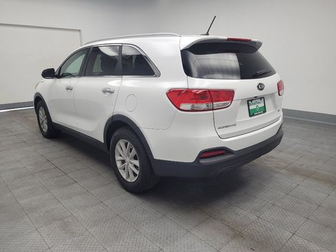 Used 2016 Kia Sorento FWD image 5