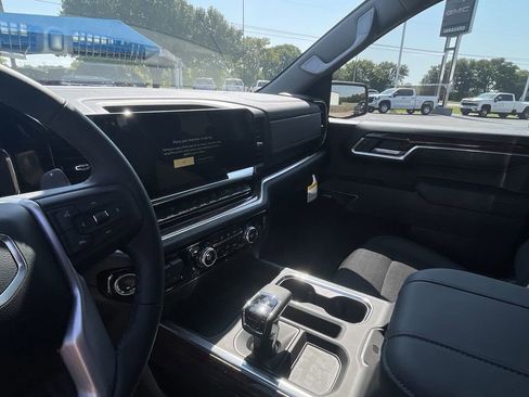 New 2026 GMC Sierra 1500 Elevation w/ Preferred Package image 12