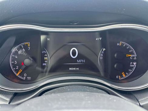 Certified 2019 Jeep Grand Cherokee Altitude image 20