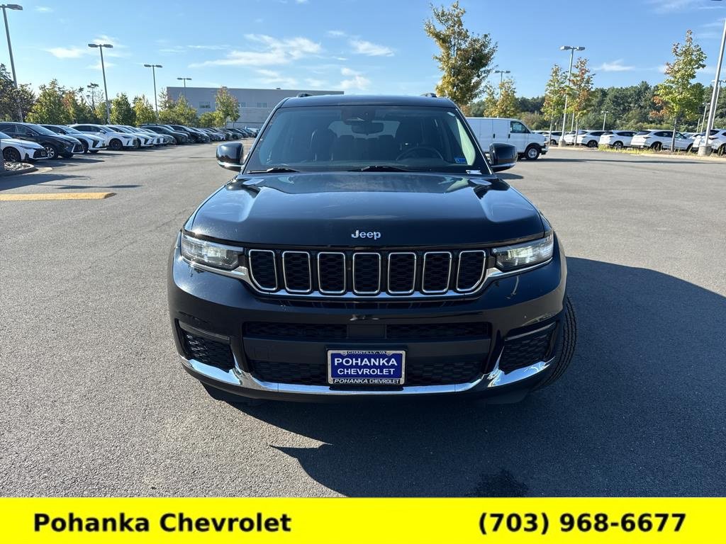 Used 2021 Jeep Grand Cherokee L Limited AWD/4WD image 2
