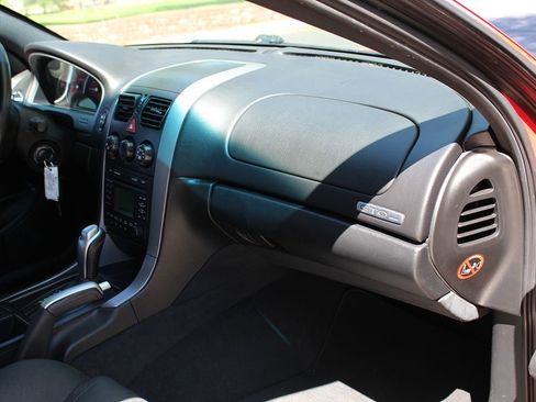 Used 2006 Pontiac GTO image 12