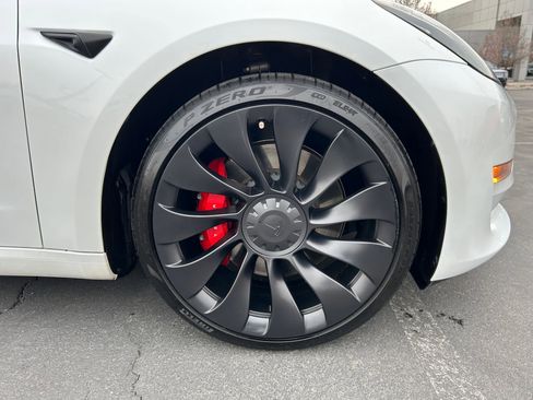 Used 2023 Tesla Model 3 Performance image 29