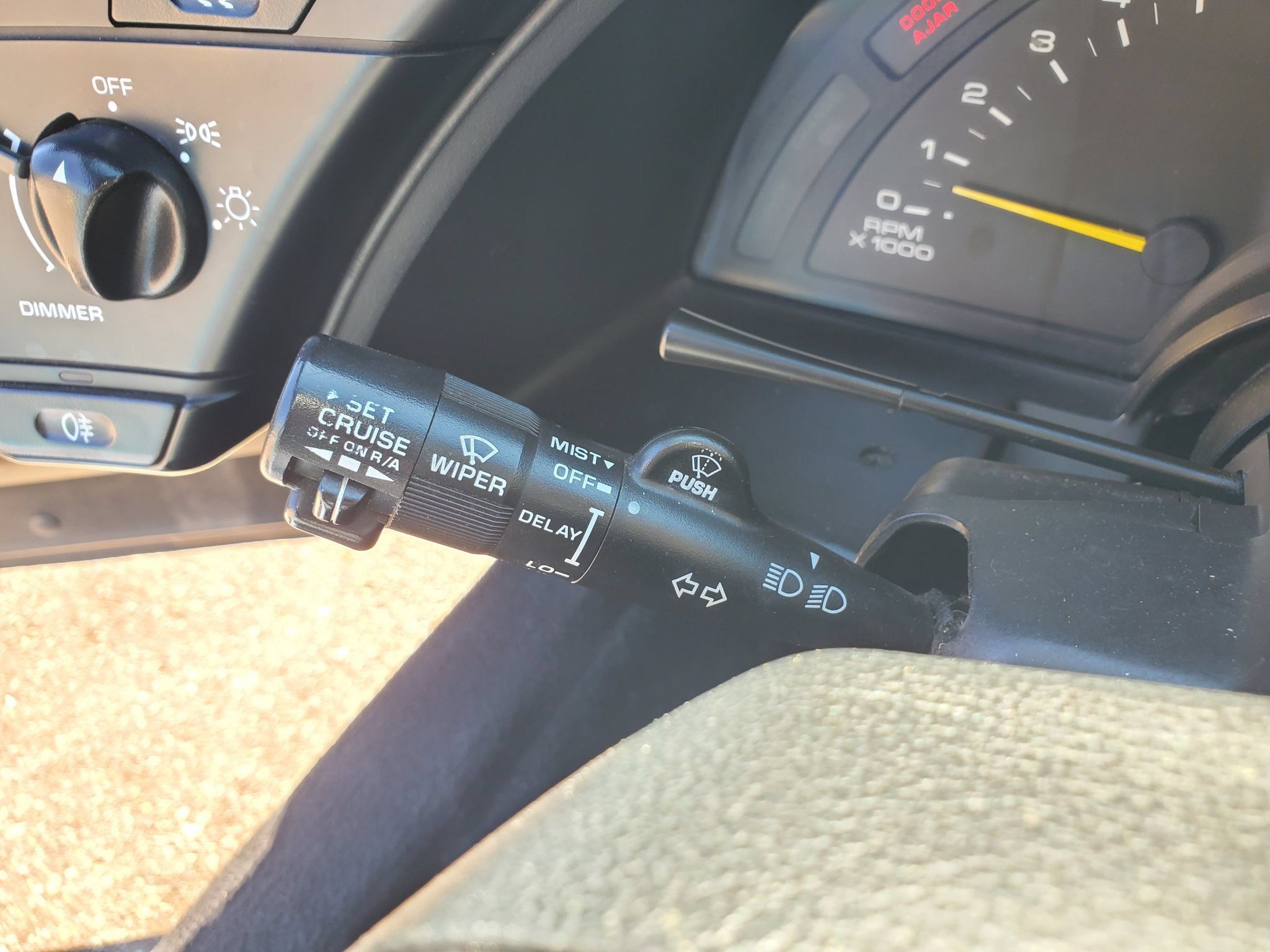 Used 1995 Chevrolet Corvette Coupe RWD image 16