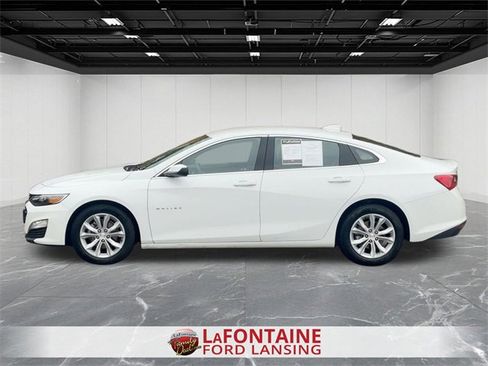Used 2024 Chevrolet Malibu LT image 2